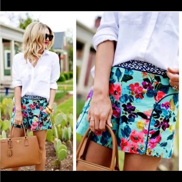 ANTHROPOLOGIE CARTONNIER Floral Shorts Sz 6 Skyflower Side Zip Cottagecore NWT